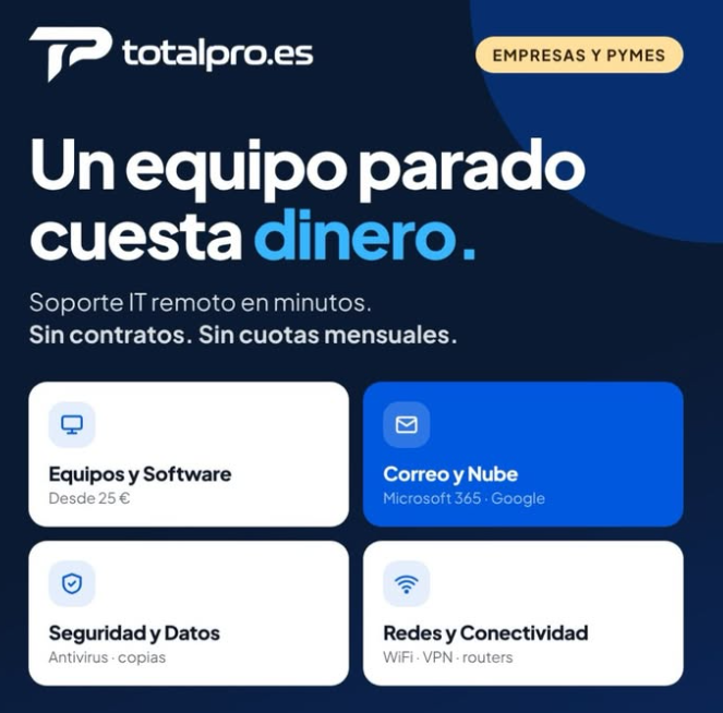 Técnico informático asistiendo en una consulta médica con ordenador